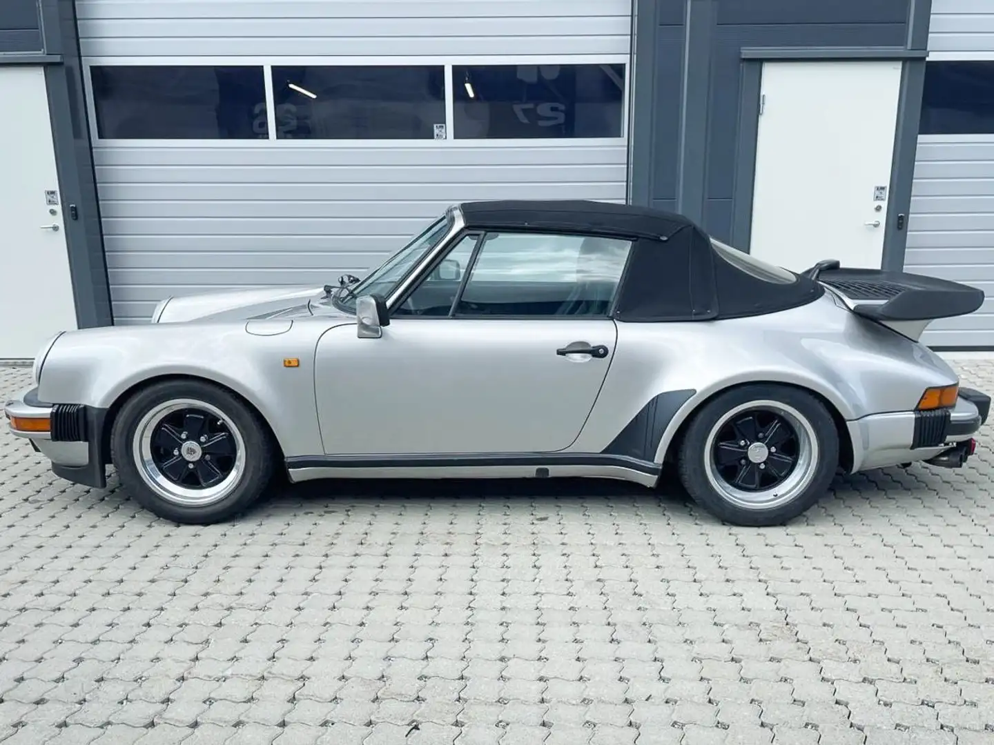 Porsche 911 SC Targa 930 Turbo Umbau 3,3l Argent - 1