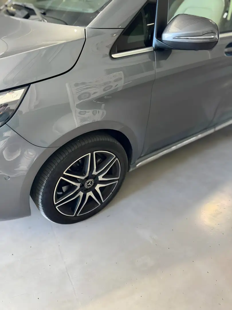 Mercedes-Benz V 300 V 300d Extralargo Avantgarde Avantgarde Gris - 2
