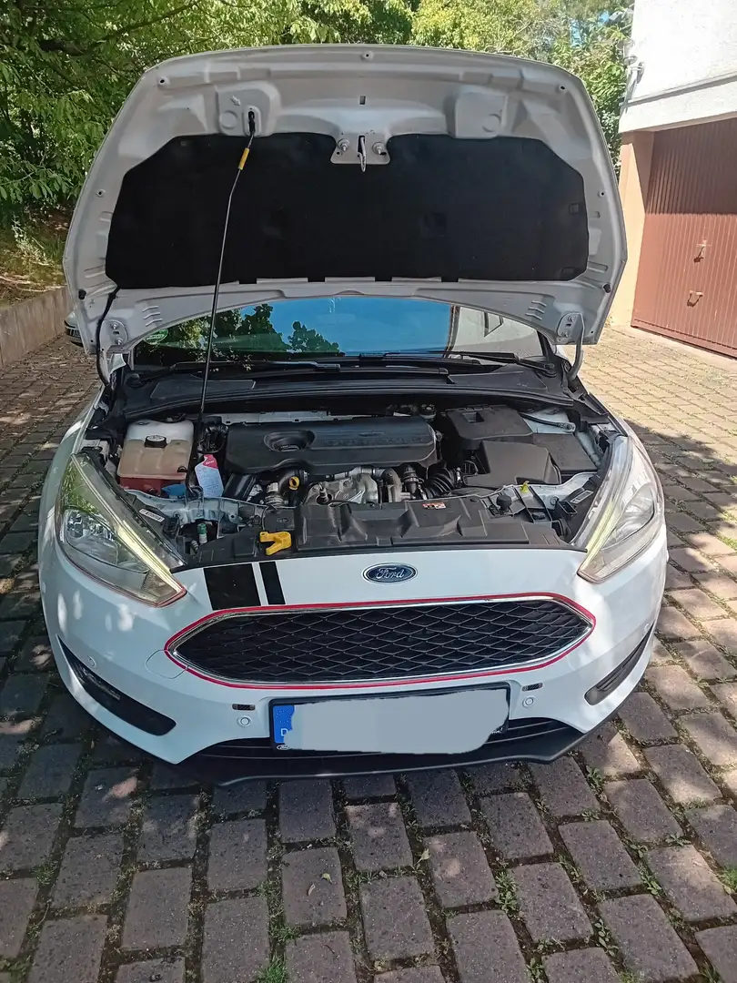 Ford Focus Turnier 1.5 TDCi DPF Start-Stopp-System COOL&CONNE - 1