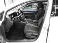 Volkswagen Golf VIII 2.0TDI DSG 5JG+MATRIX+NAV+AHK+PANO+HuD Weiß - thumbnail 4