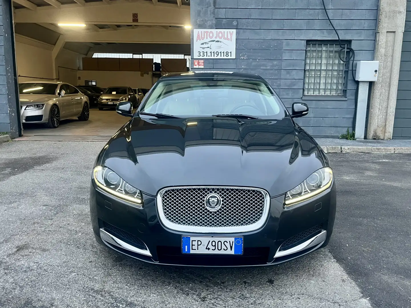 Jaguar XF 2.2d Portfolio 200cv Automatica Pelle Сірий - 2