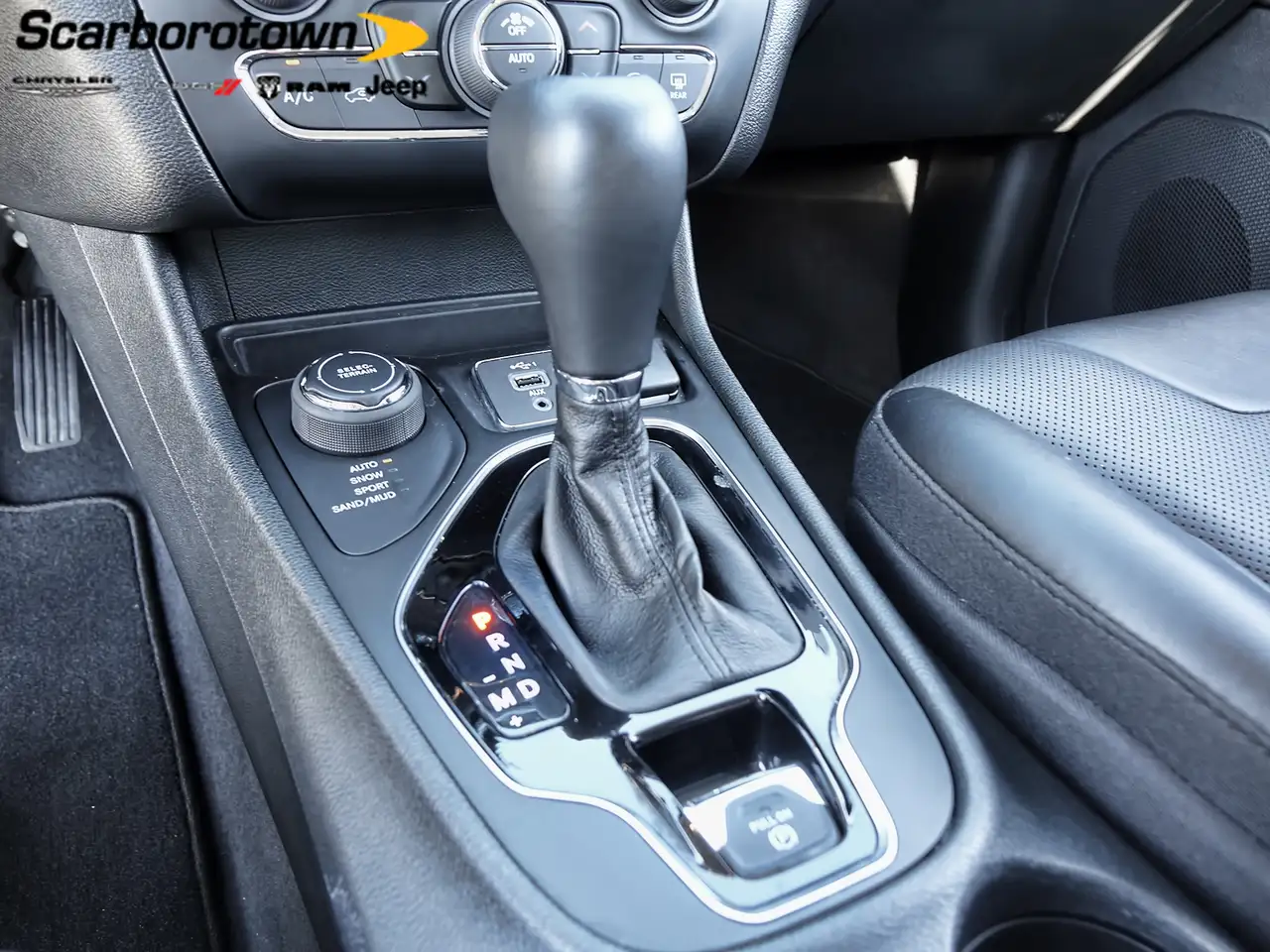 Jeep Cherokee fotografie Jeep Cherokee