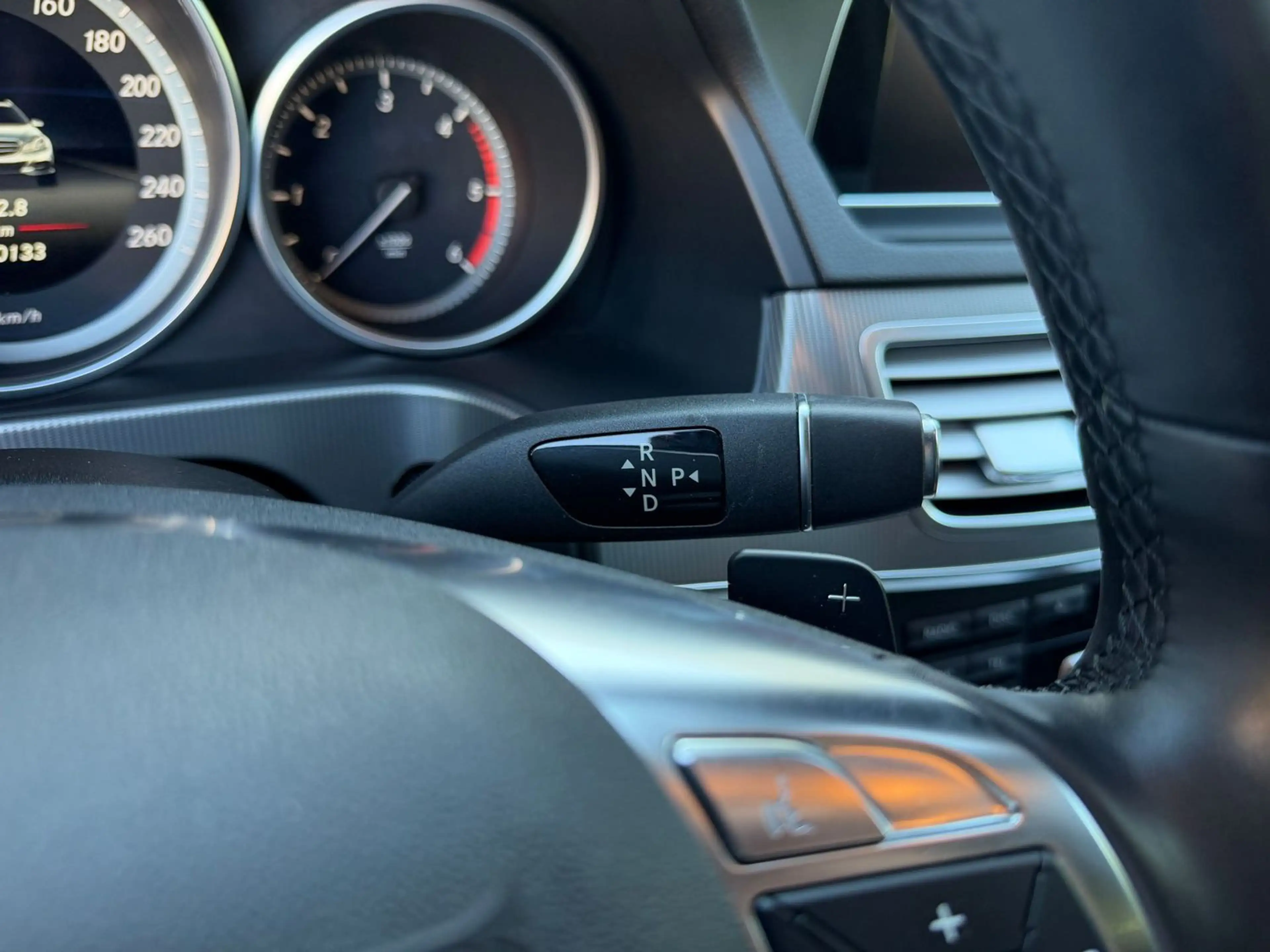 Mercedes-Benz E 220 CDI 1.HAND/AUTOMATIK/LED/ASSIST/AHK/S-HEFT — photo 13