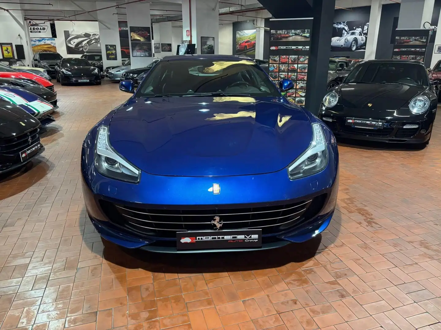 Ferrari GTC4 Lusso GTC4Lusso V12 ALCANTARA-CARBONIO-WARRANTY 04/2027 Blu/Azzurro - 2