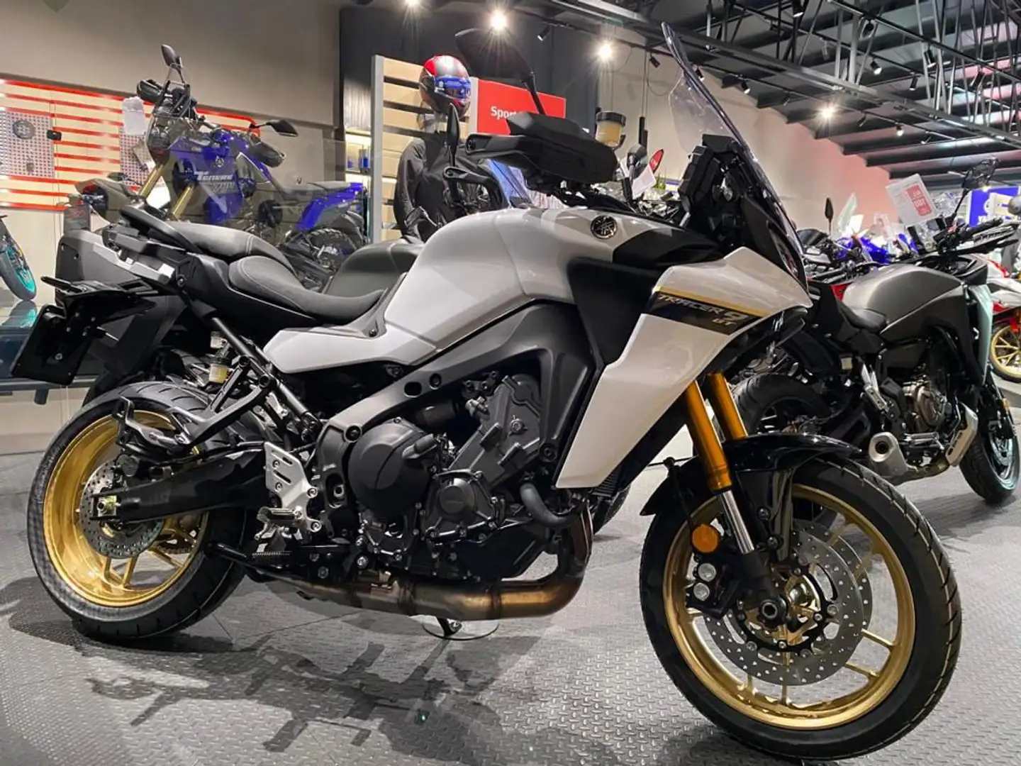 Yamaha Tracer 900 TRACER 9 GT 2023 Weiß - 1