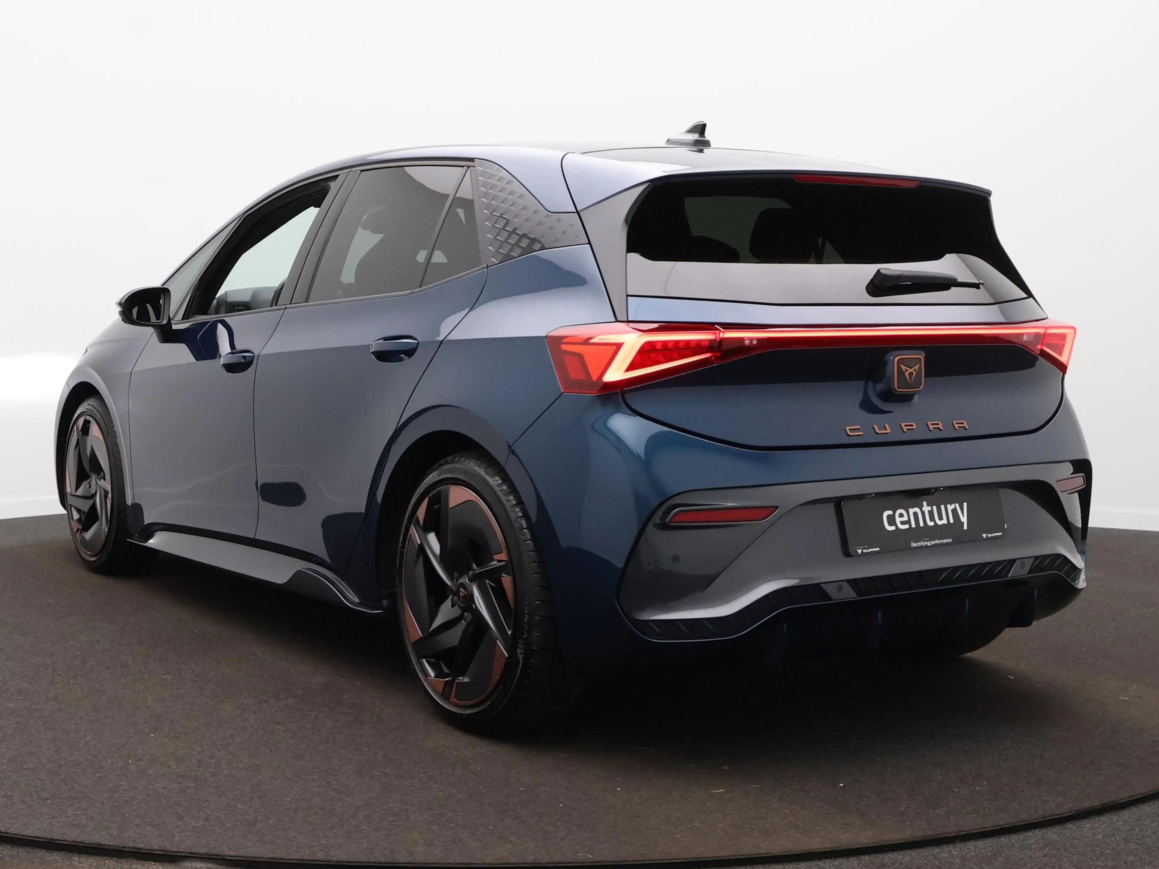 CUPRA Born Adrenaline One 62 kWh Apple Carplay/Android Auto - — photo 8