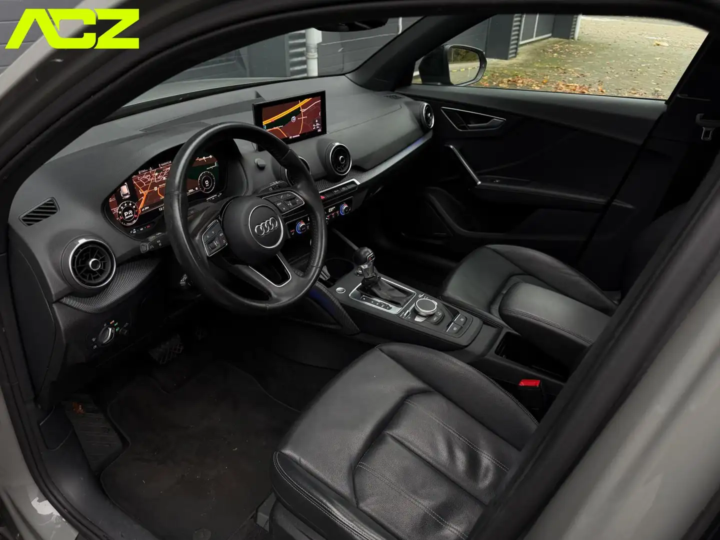 Audi Q2 1.4 TFSI Edition one S-Line|Pano|Virtual|Leder|Sfe Grijs - 2