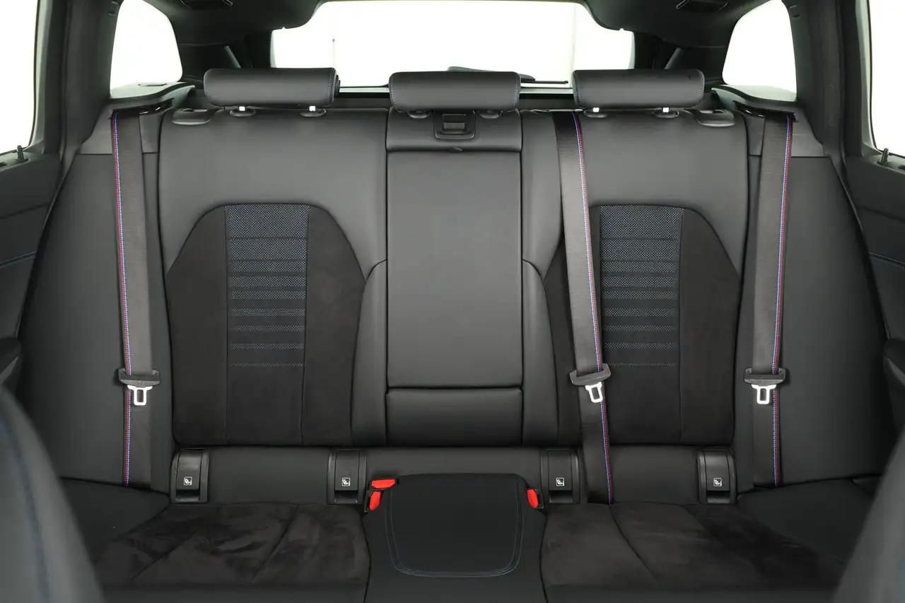 BMW 330 e M Sport Pro|ad.LED|PAN|el.Sitze|RFK|ACC|AHK 15