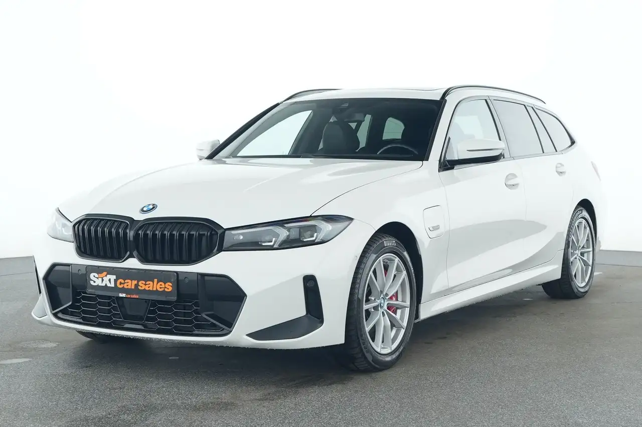 BMW 330 e M Sport Pro|ad.LED|PAN|el.Sitze|RFK|ACC|AHK 3