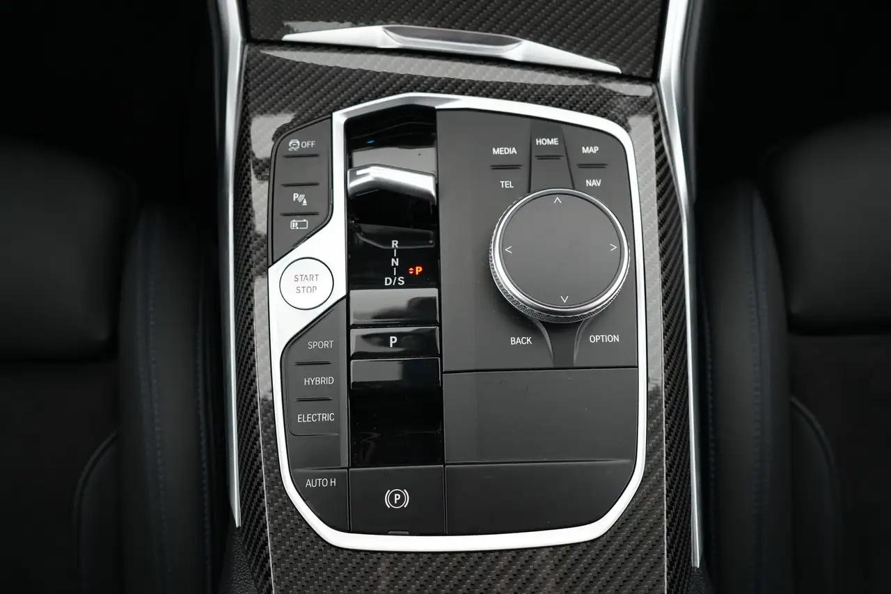 BMW 330 e M Sport Pro|ad.LED|PAN|el.Sitze|RFK|ACC|AHK 13