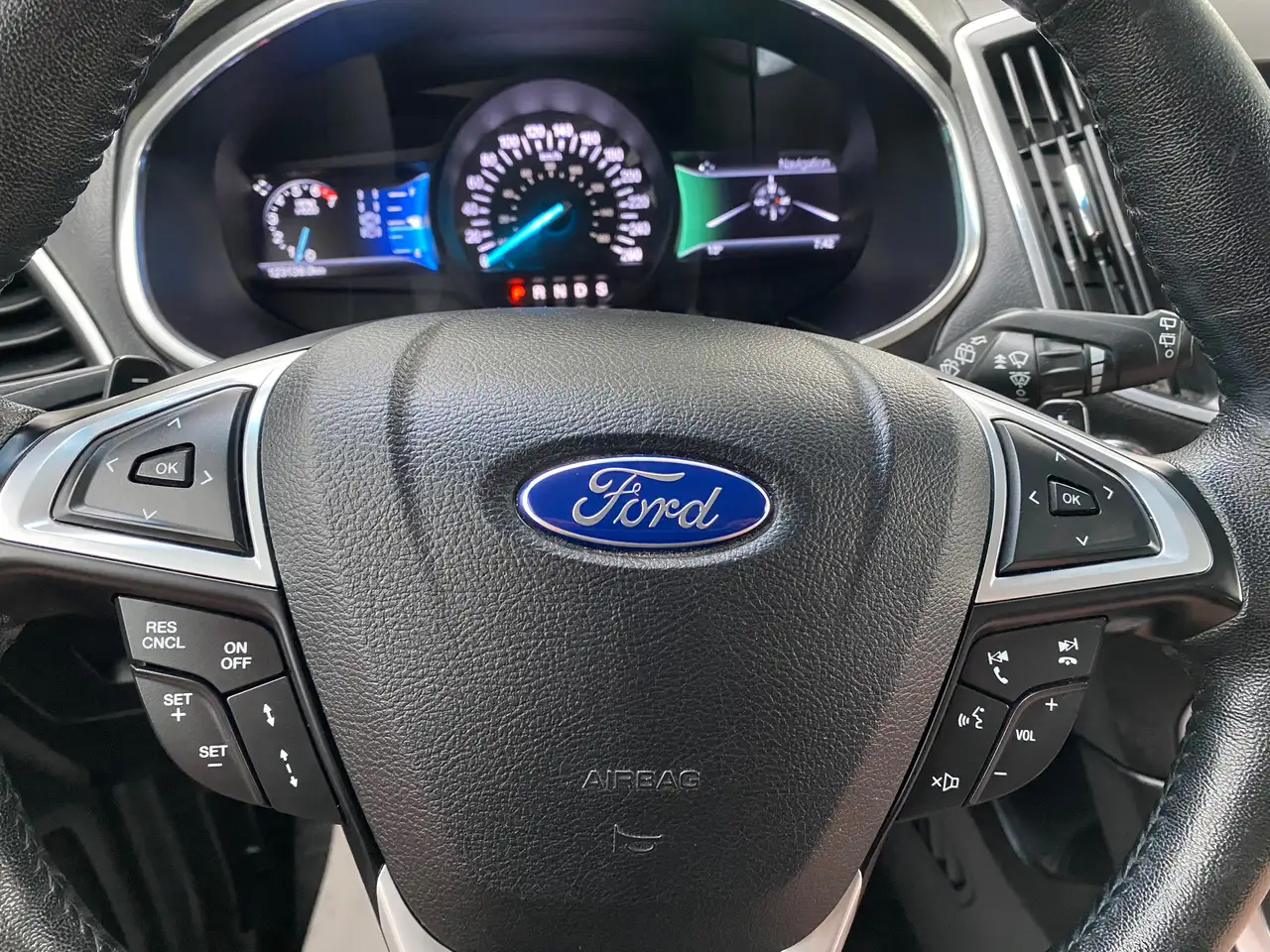 Ford Edge fotografie Ford Edge