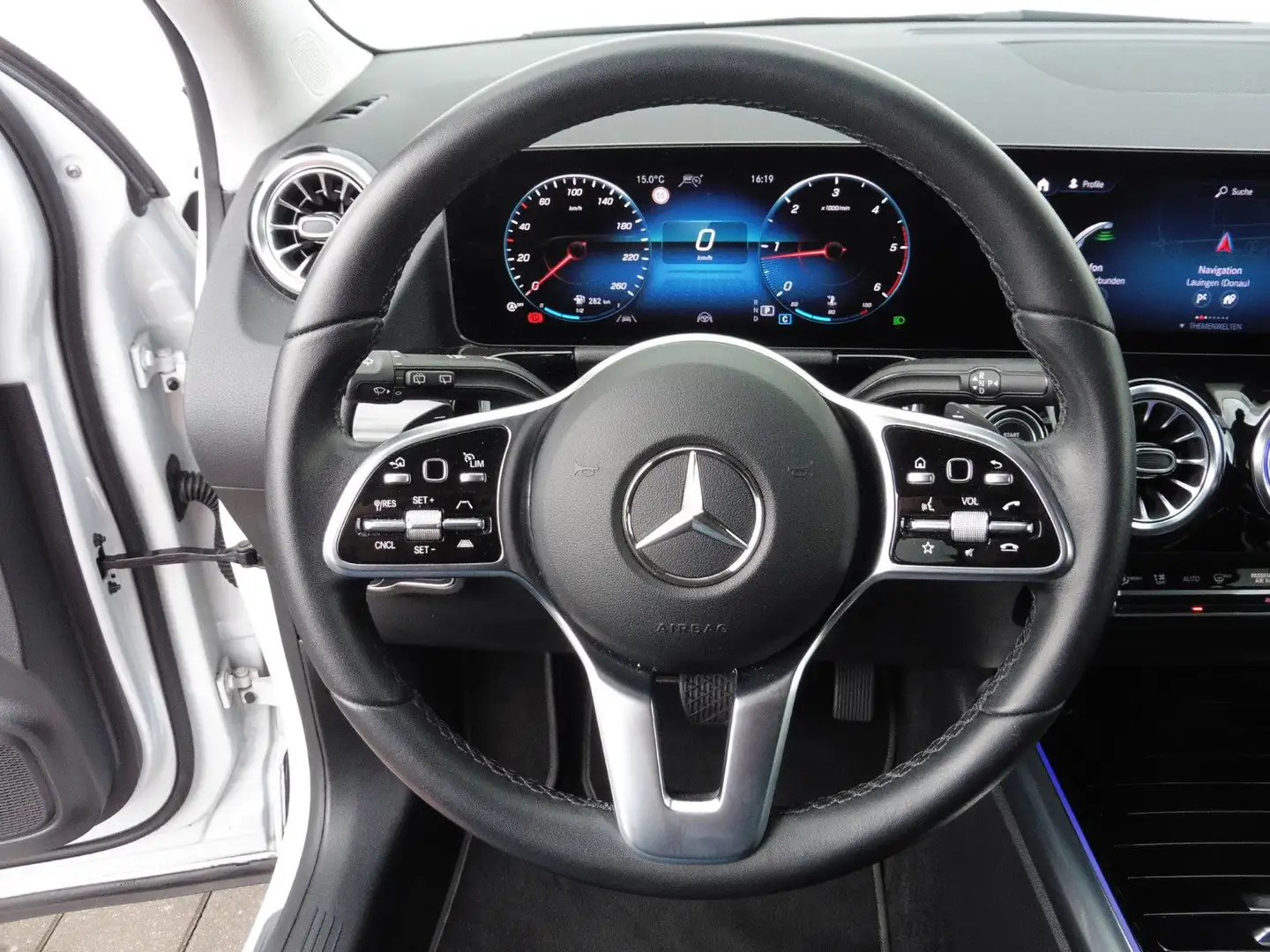 Mercedes-Benz GLA 200 d DCT WIDE MBeam 360° Distronic STHZG 18 Blanc - 2