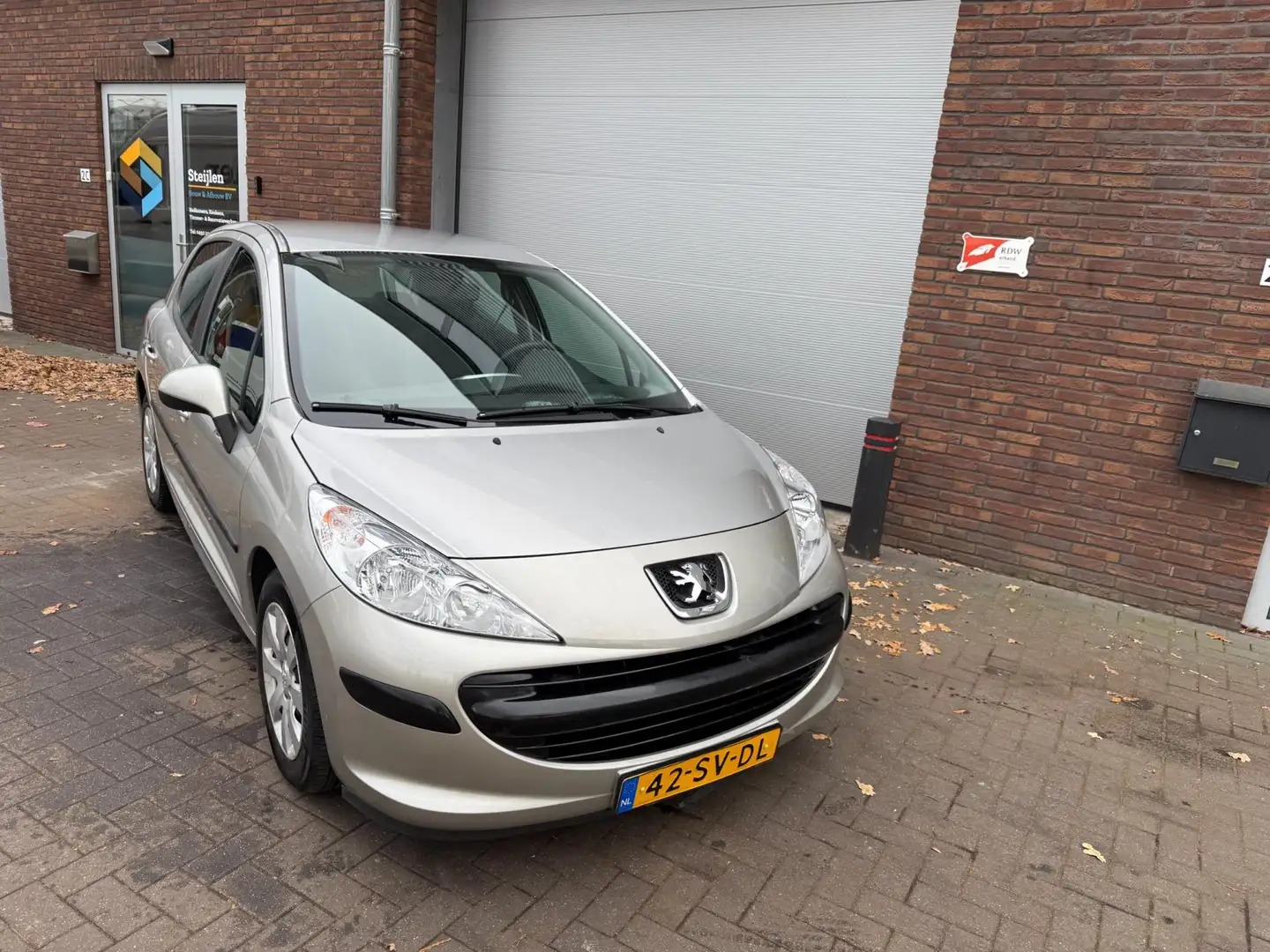 Peugeot 207 1.4-16V X-line|AIRCO|NIEUWE APK Grigio - 2