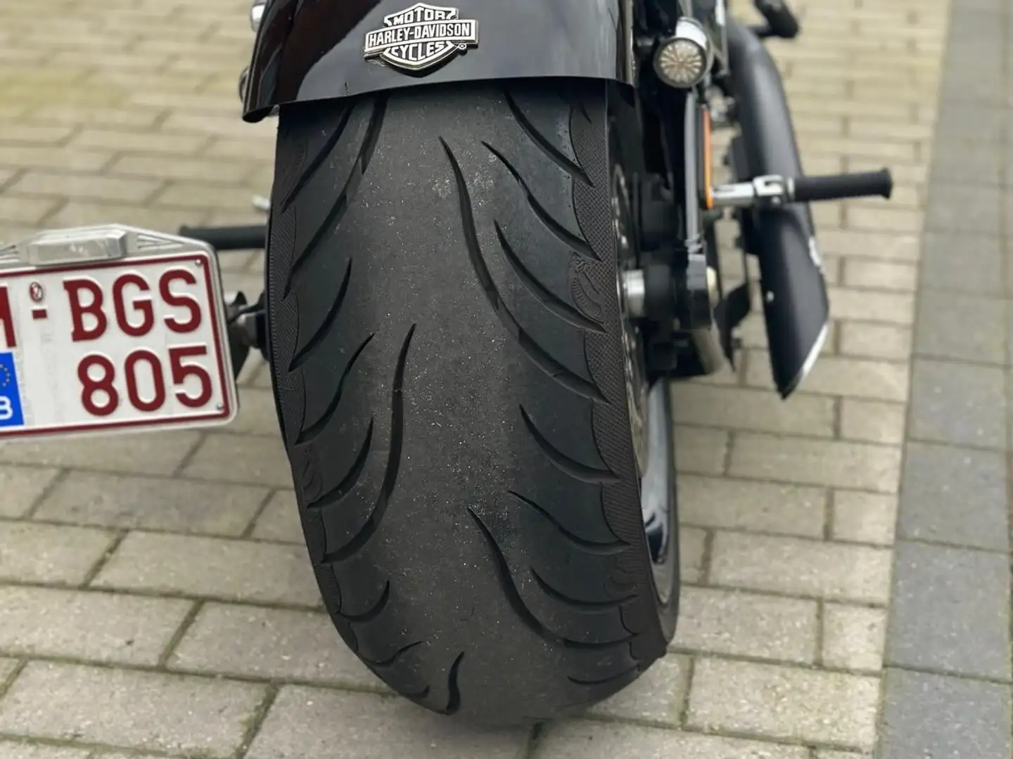 Harley-Davidson Rocker C Negro - 1