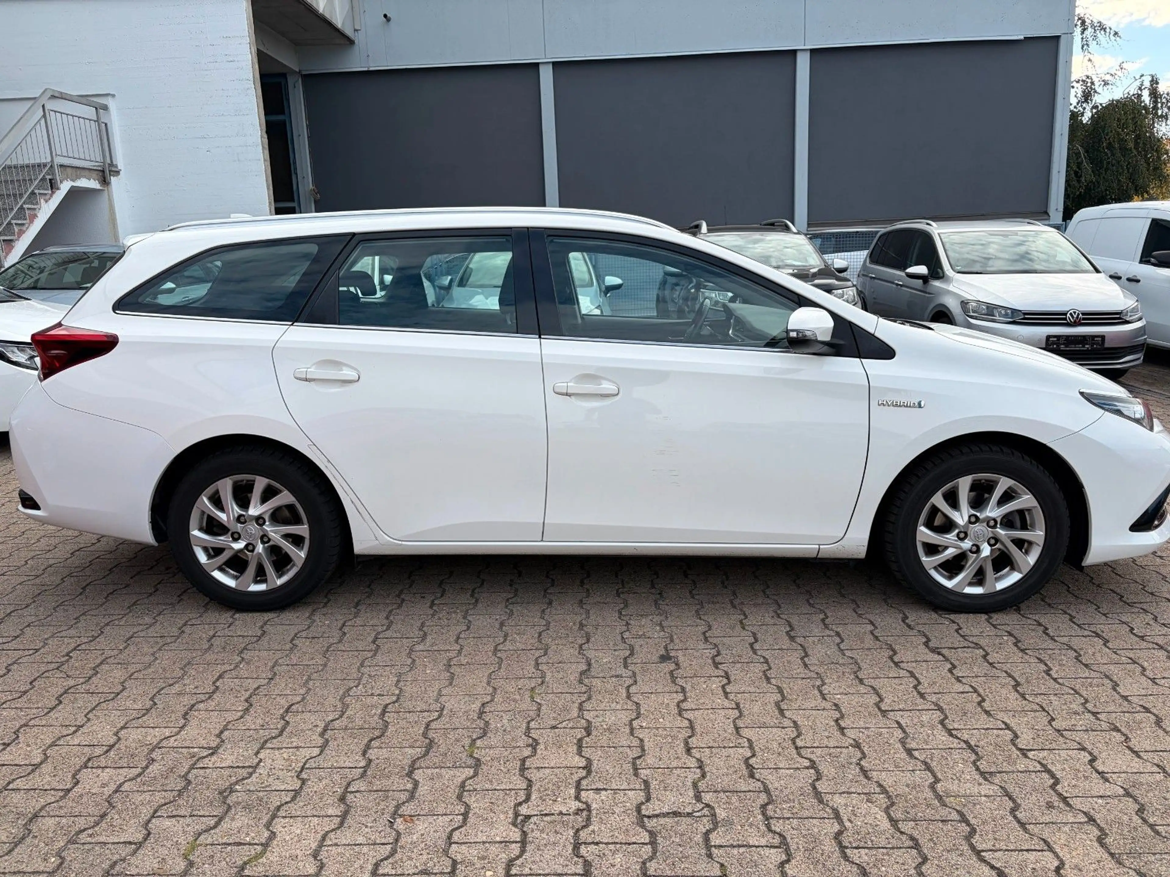 Toyota Auris Hybrid Comfort*KAMERA* — photo 4