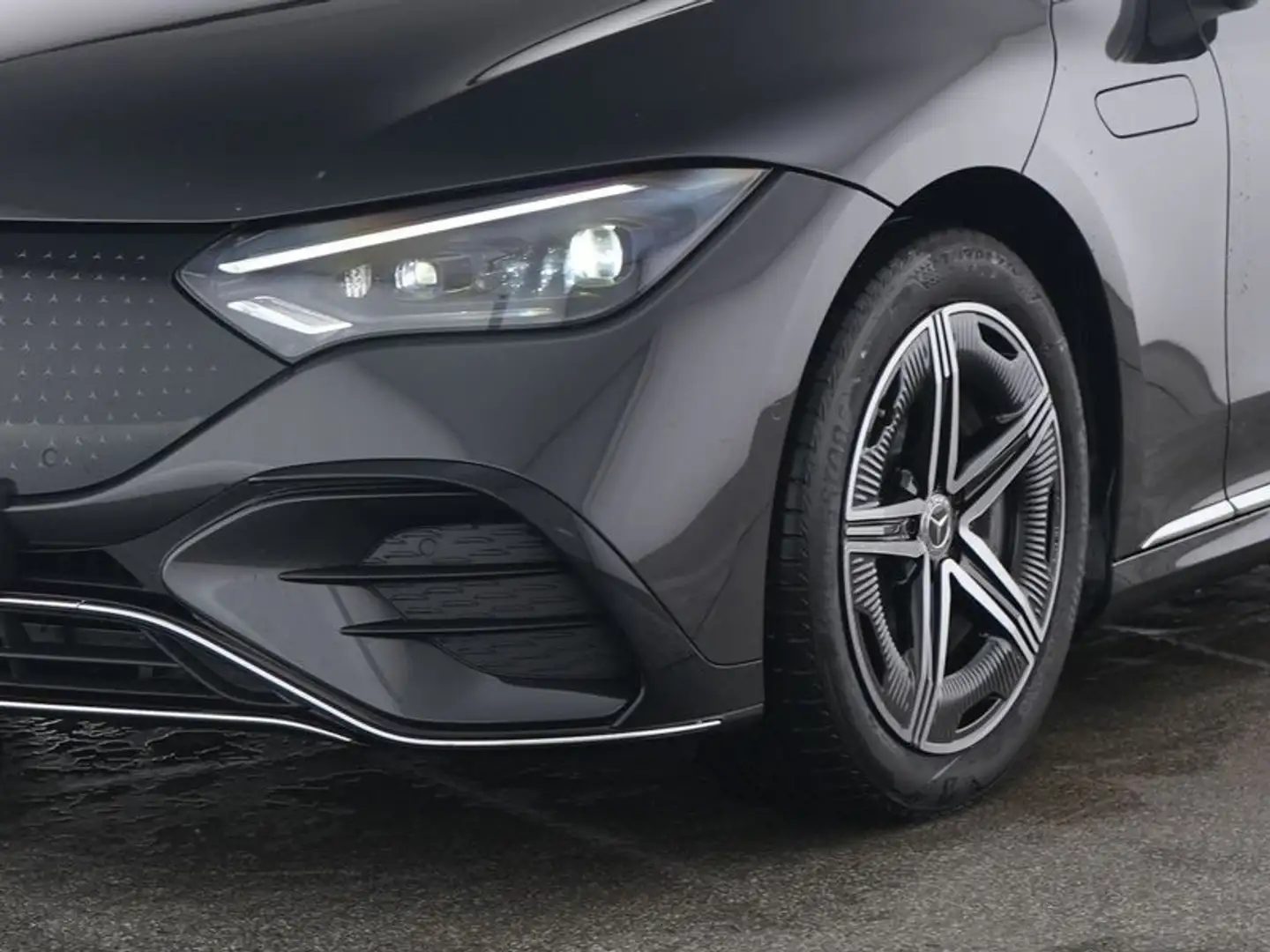 Mercedes-Benz EQE 300 AMG +Pano+Distr+360+Service+Burm3D+HA10° Grau - 2