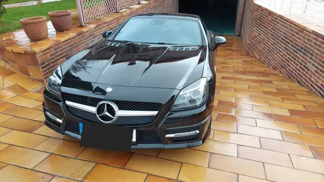 Mercedes-Benz SLK 200 9G-Tronic