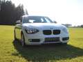 BMW 114 114i Weiß - thumbnail 2