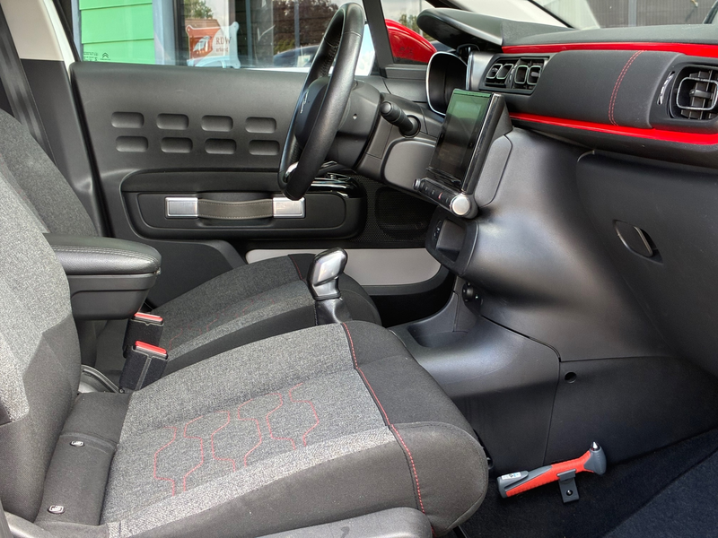Citroen C3 1.2 PureTech S&S Shine|D-riem v.v.|Navigatie|Camer — photo 14