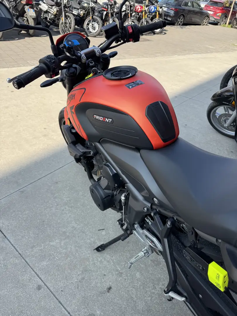 Triumph Trident 660 sport Portocaliu - 1