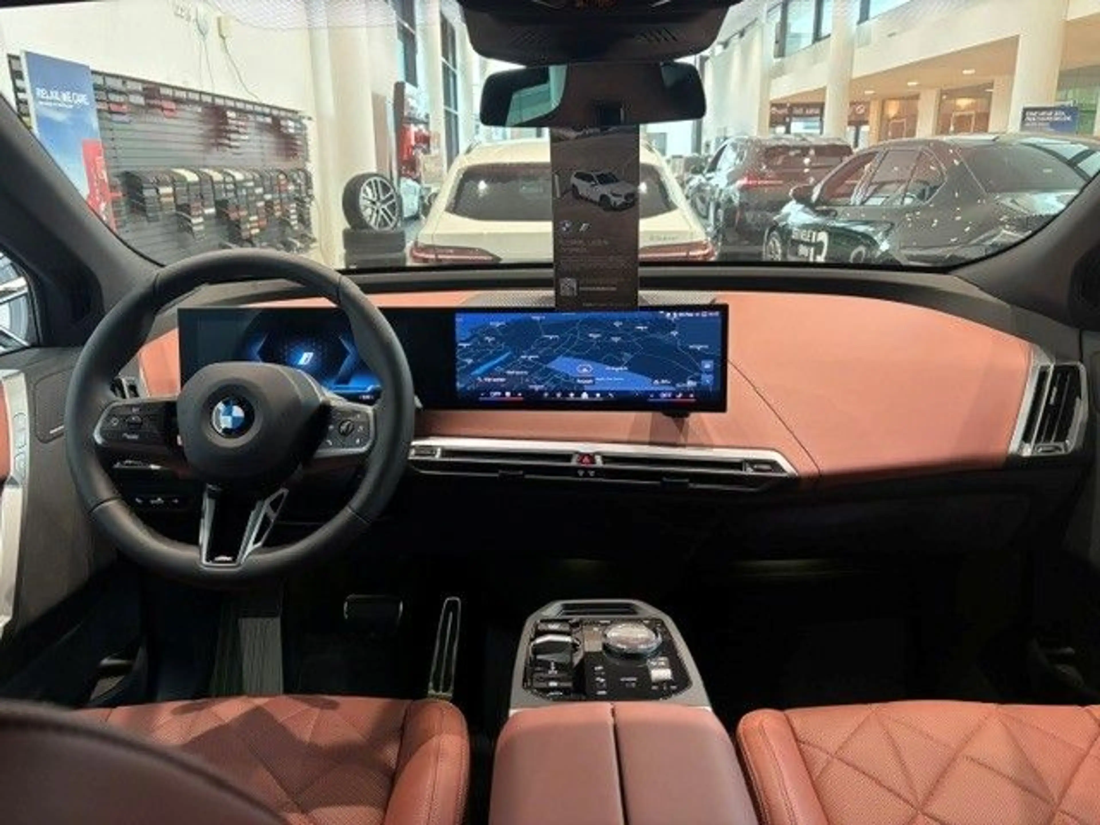 BMW iX xDrive60 *TOP AUSSTATTUNG* — photo 12