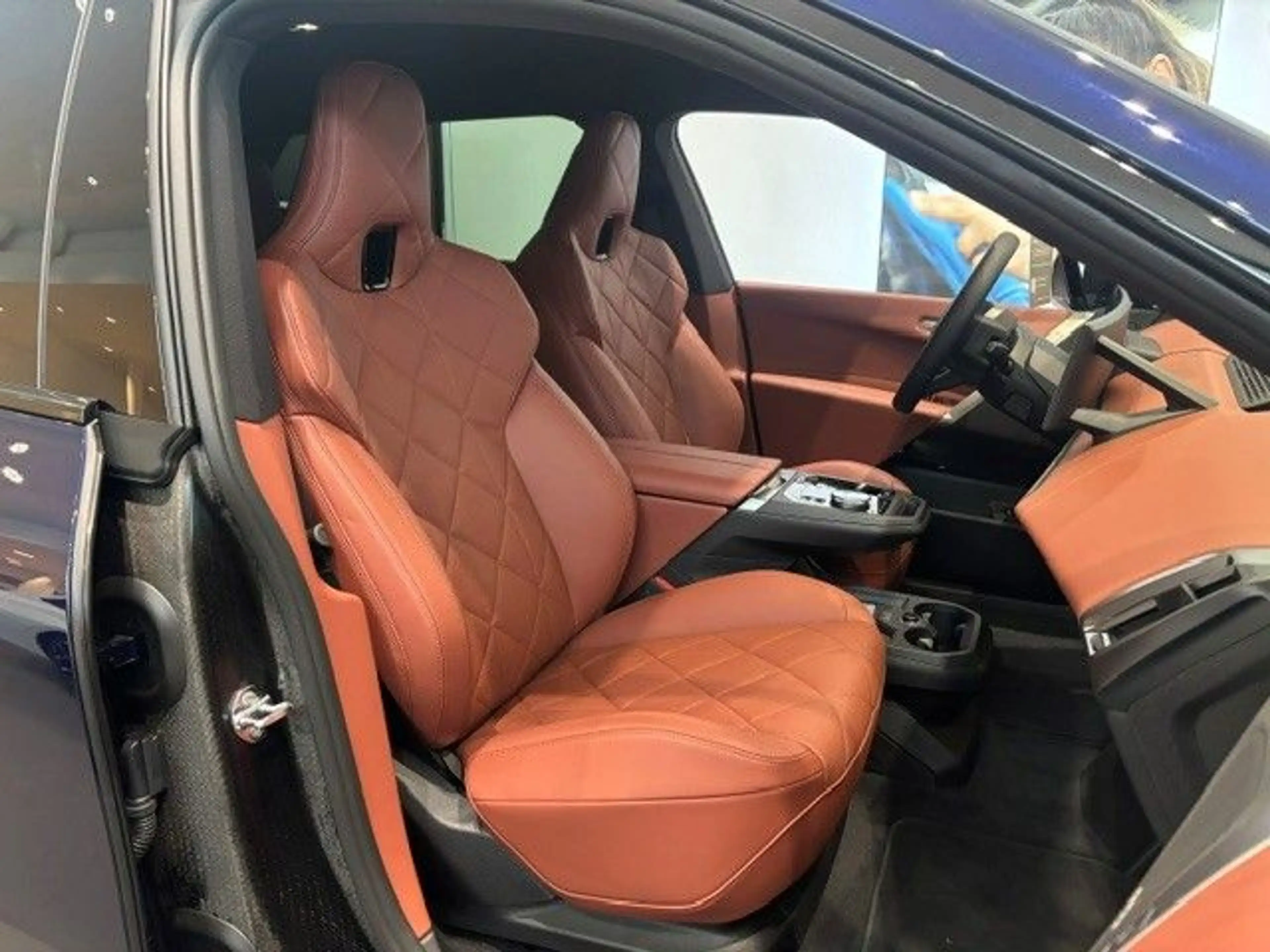 BMW iX xDrive60 *TOP AUSSTATTUNG* — photo 9