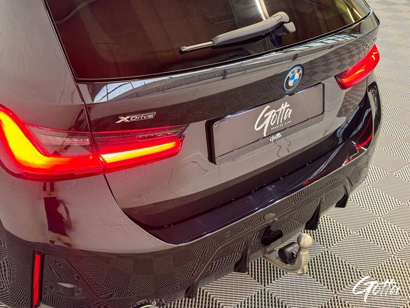 Photo du véhicule BMW 330