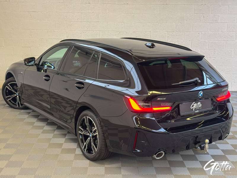 Photo du véhicule BMW 330