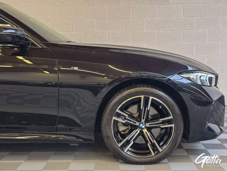 Photo du véhicule BMW 330