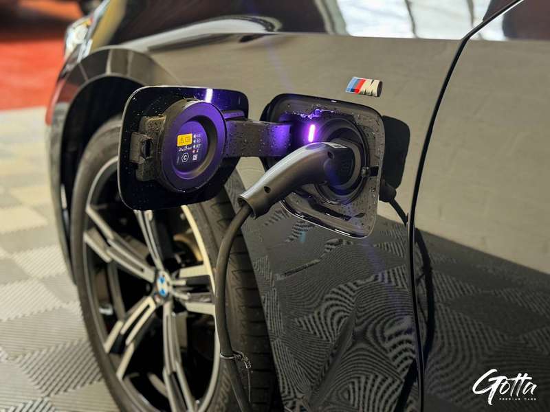 Photo du véhicule BMW 330
