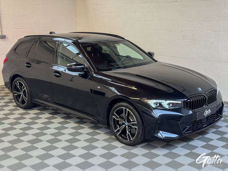 Photo du véhicule BMW 330