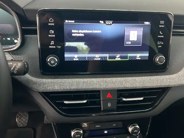 Skoda Scala view 10