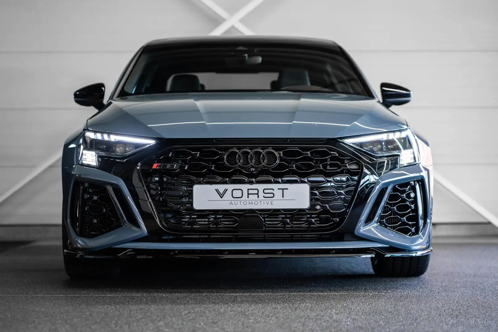 Audi RS3 2.5 TFSI quattro Pano B&O Keramisch Leer Maxton Gris - 2