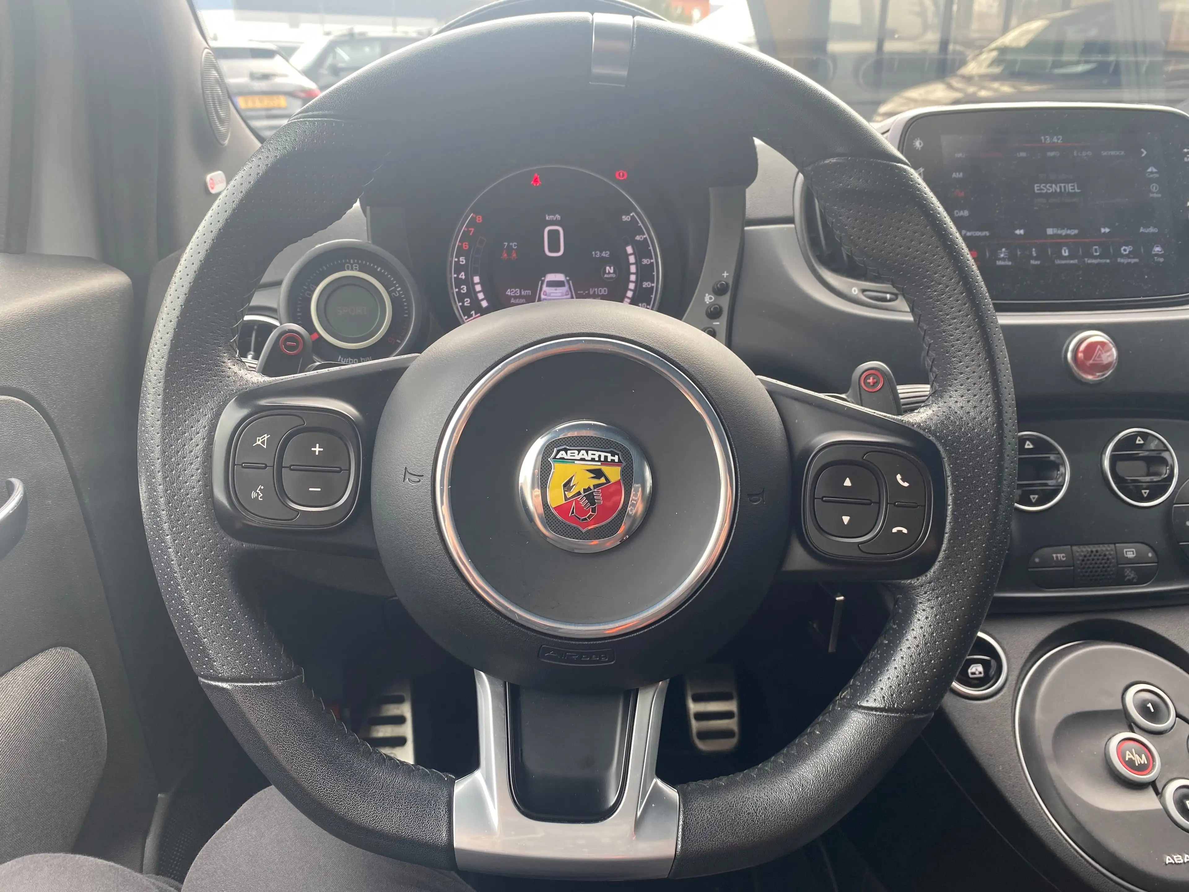 Fiat 500 Abarth 595 BVA PACK BEATS AUDIO — photo 10
