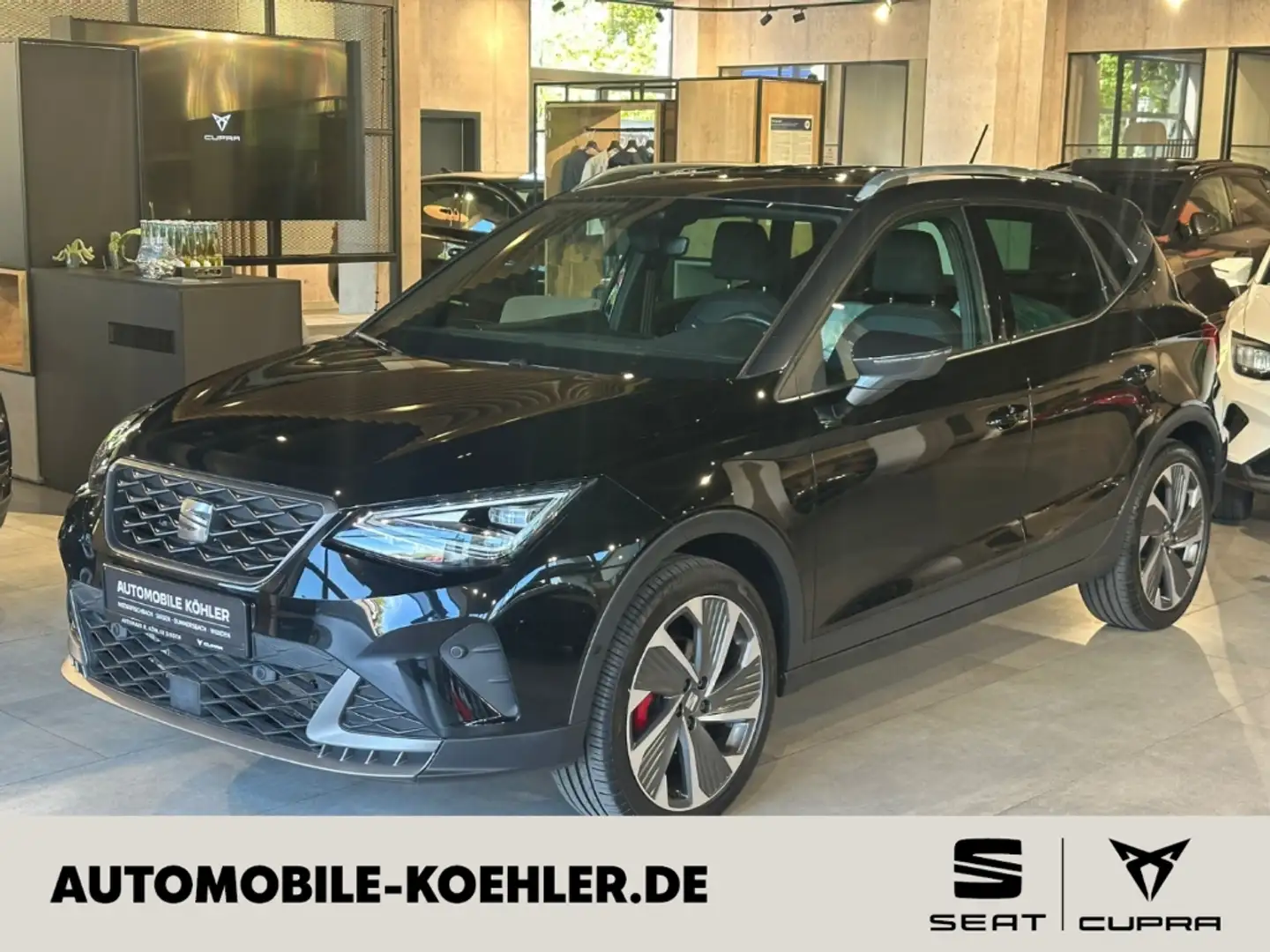 SEAT Arona FR 1.5 TSI EU6d AD AHK-abnehmbar Navi Digitales Co Noir - 1