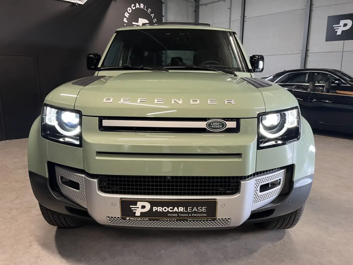 Land Rover Defender 110 D300 75th Limited Edition/AHK/360°/PANO/ Merid Vert - 2