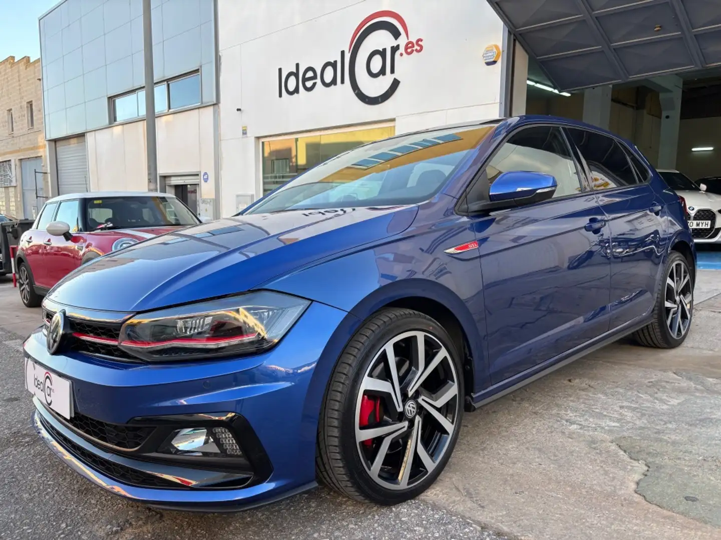 Volkswagen Polo 2.0 TSI GTI DSG Blauw - 1