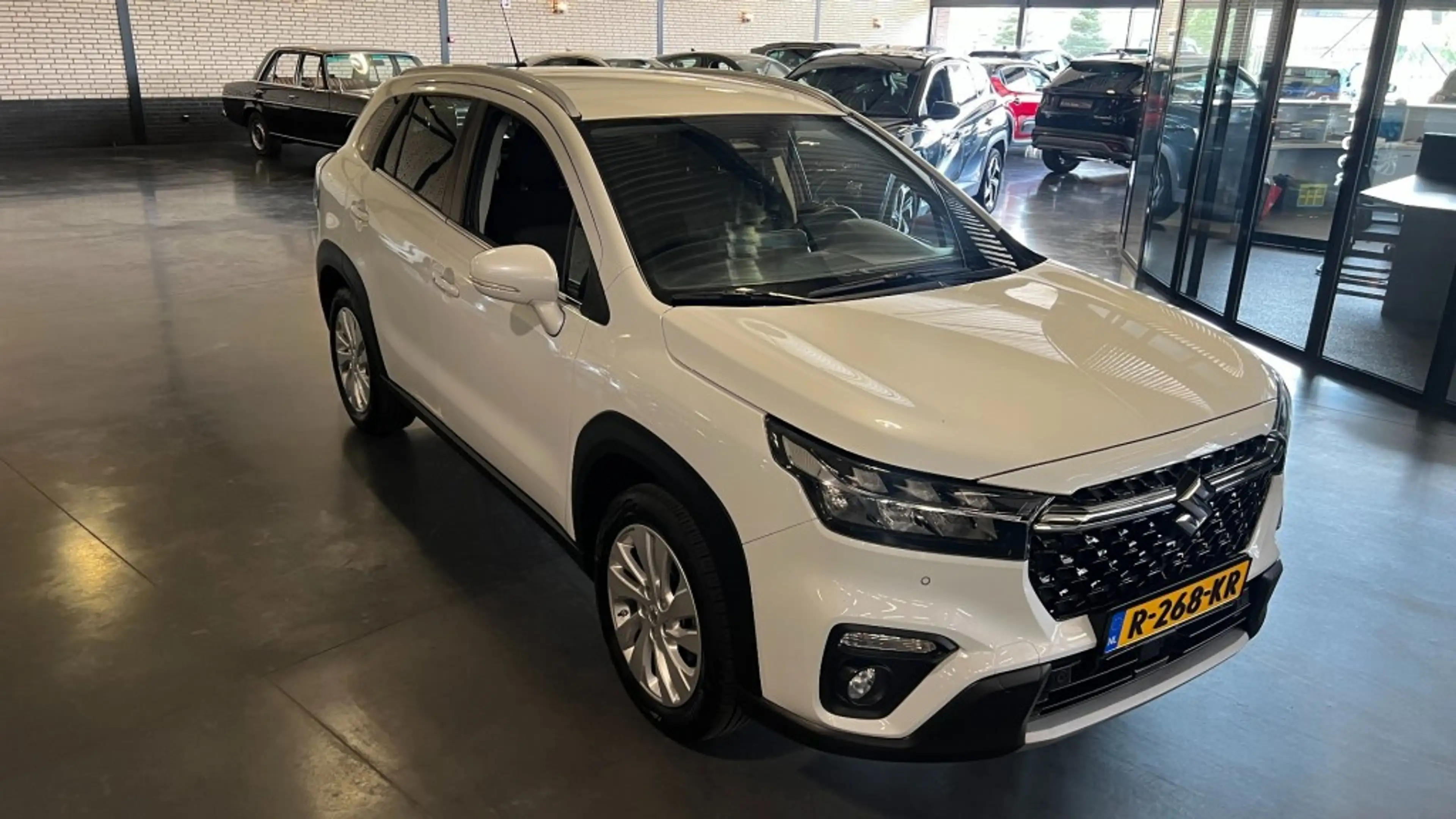 Suzuki SX4 S-Cross 1.4 B.JET Smart Hybride Select — photo 11