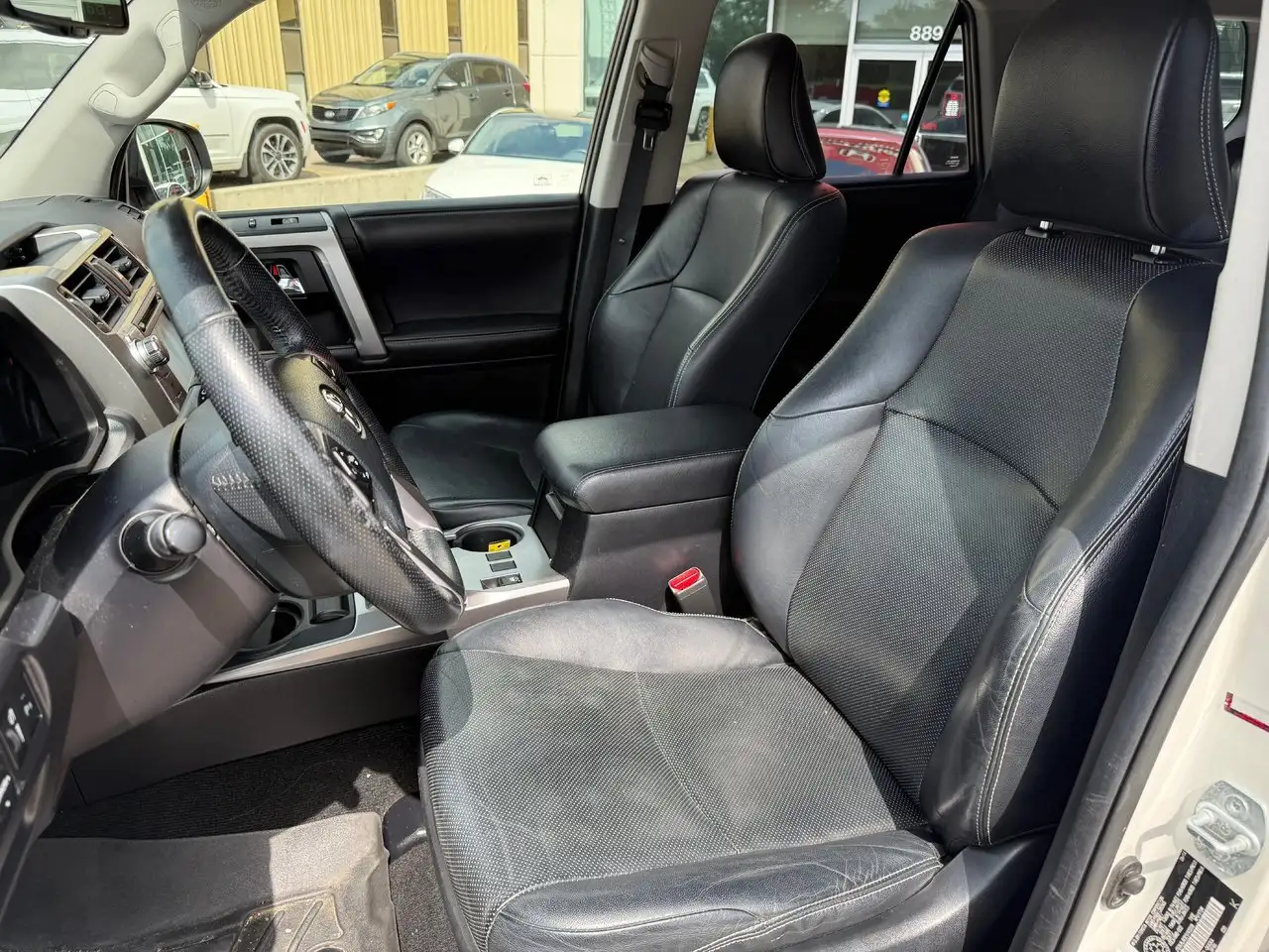 Toyota 4-Runner снимка Toyota 4-Runner