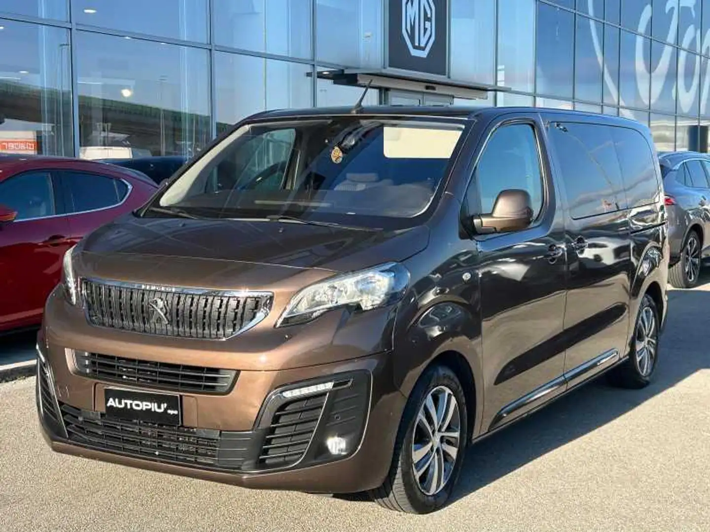 Peugeot Traveller ALLESTIMENTO DISABILI BlueHDi 150 S&S Allure Bronze - 1