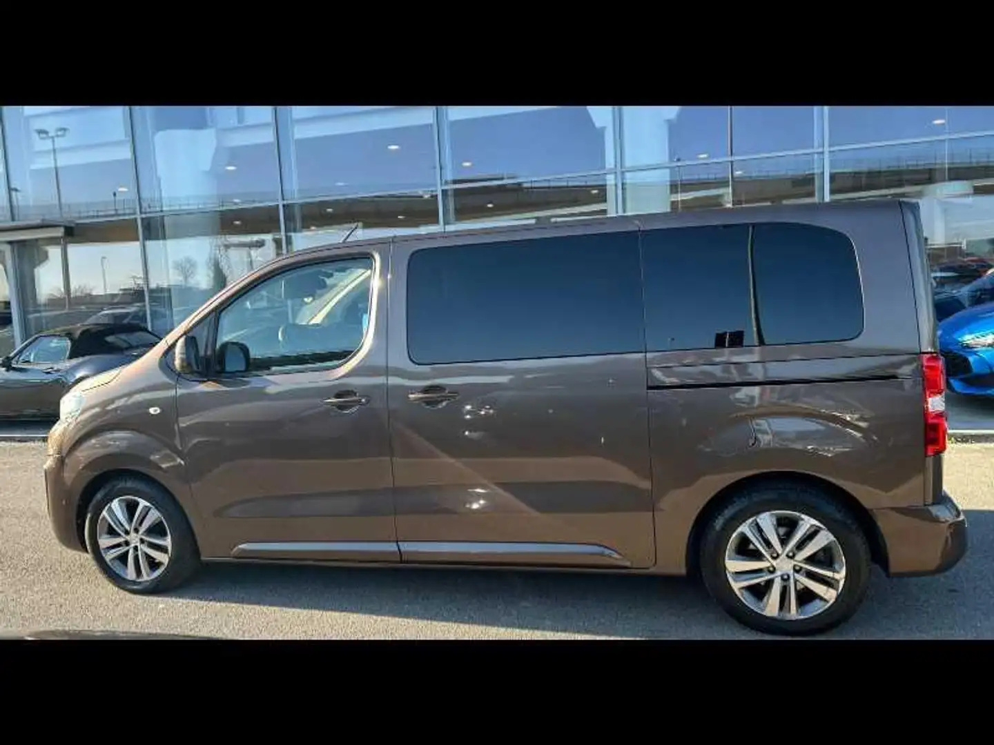 Peugeot Traveller ALLESTIMENTO DISABILI BlueHDi 150 S&S Allure Bronze - 2