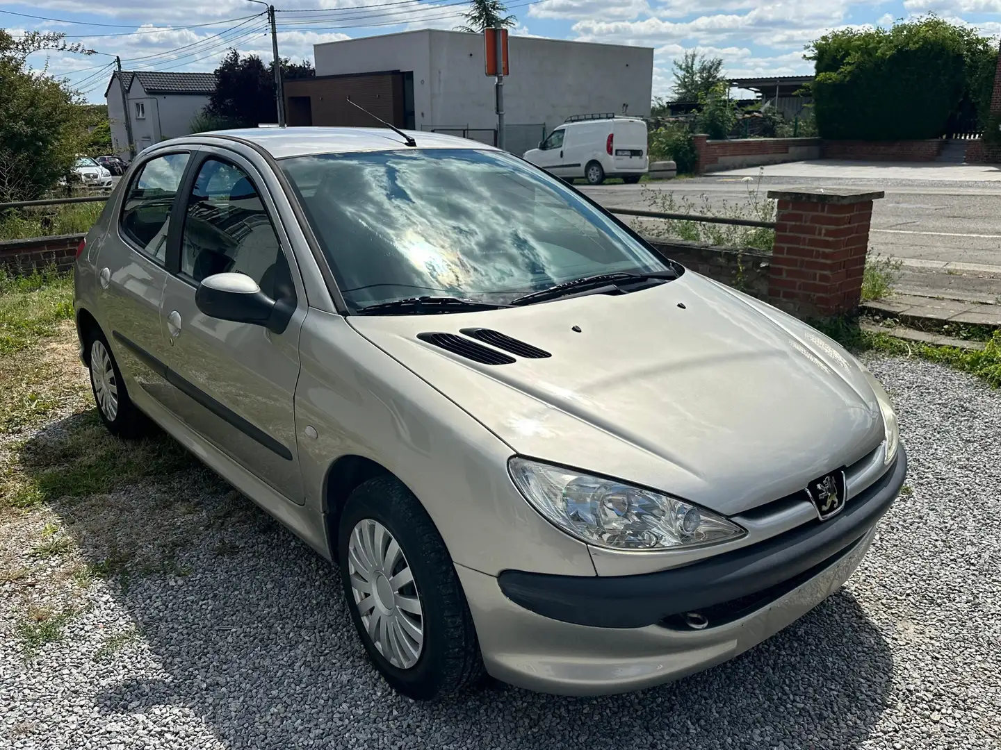 Peugeot 206 Peugeot 206, Essence,  Prêt à immatriculer Bronze - 1