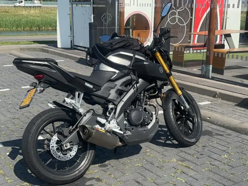 Yamaha MT-125 - foto 2