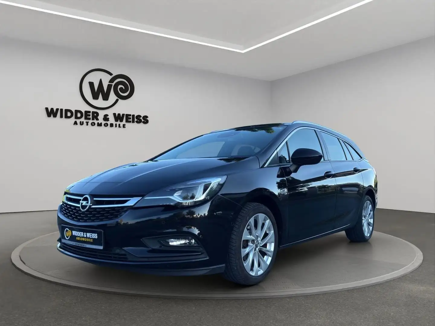 Opel Astra 1.4 Turbo Innov. AUTOMATIK/LED/ASSIST/AHK Schwarz - 1