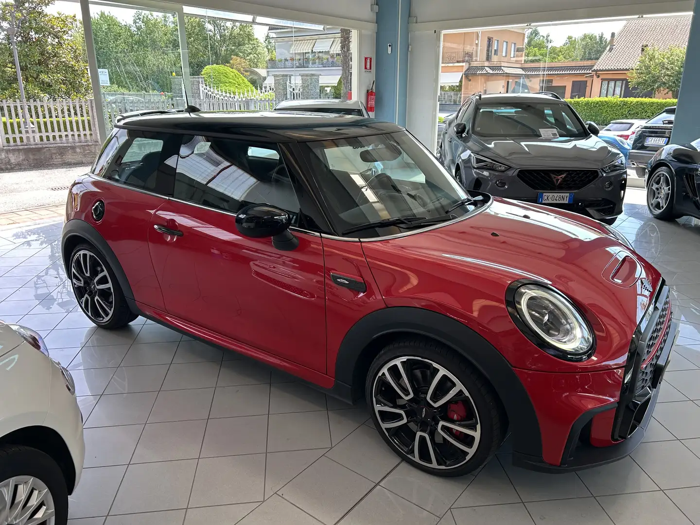 MINI John Cooper Works Mini IV F56 2021 3p 3p 2.0 JCW Rosso - 2