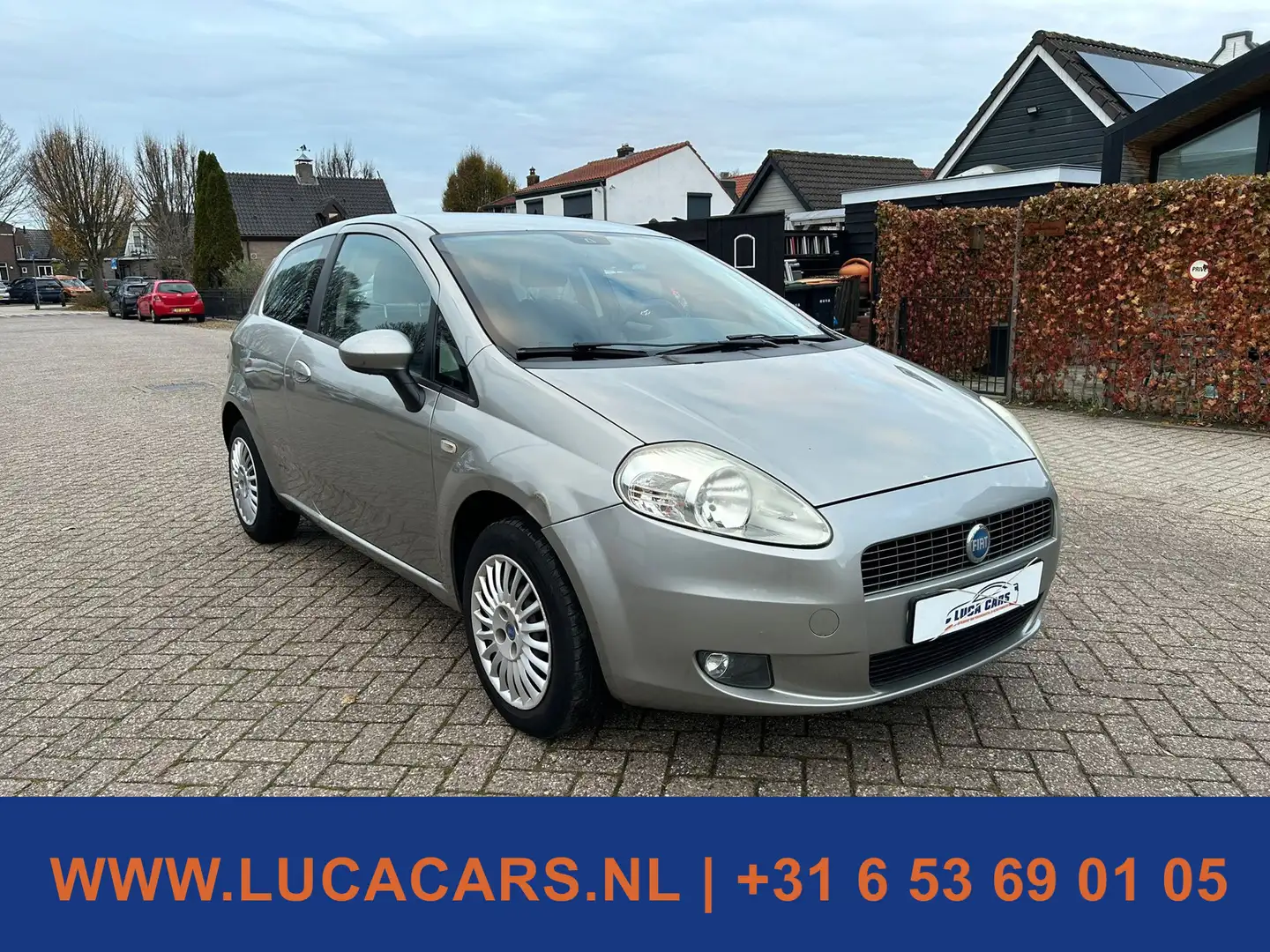 Fiat Grande Punto 1.2 Dynamic NIEUWE APK! Gris - 2