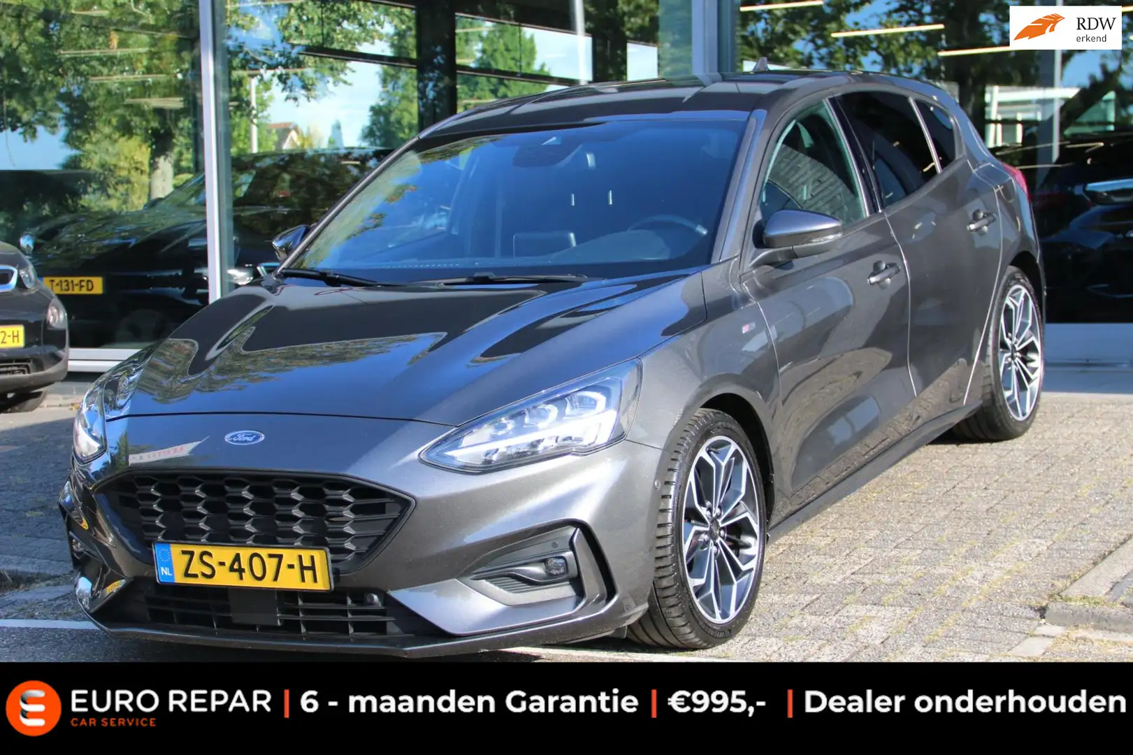 Ford Focus 1.0 EcoBoost ST Line Business NL-AUTO NAP! Grau - 1