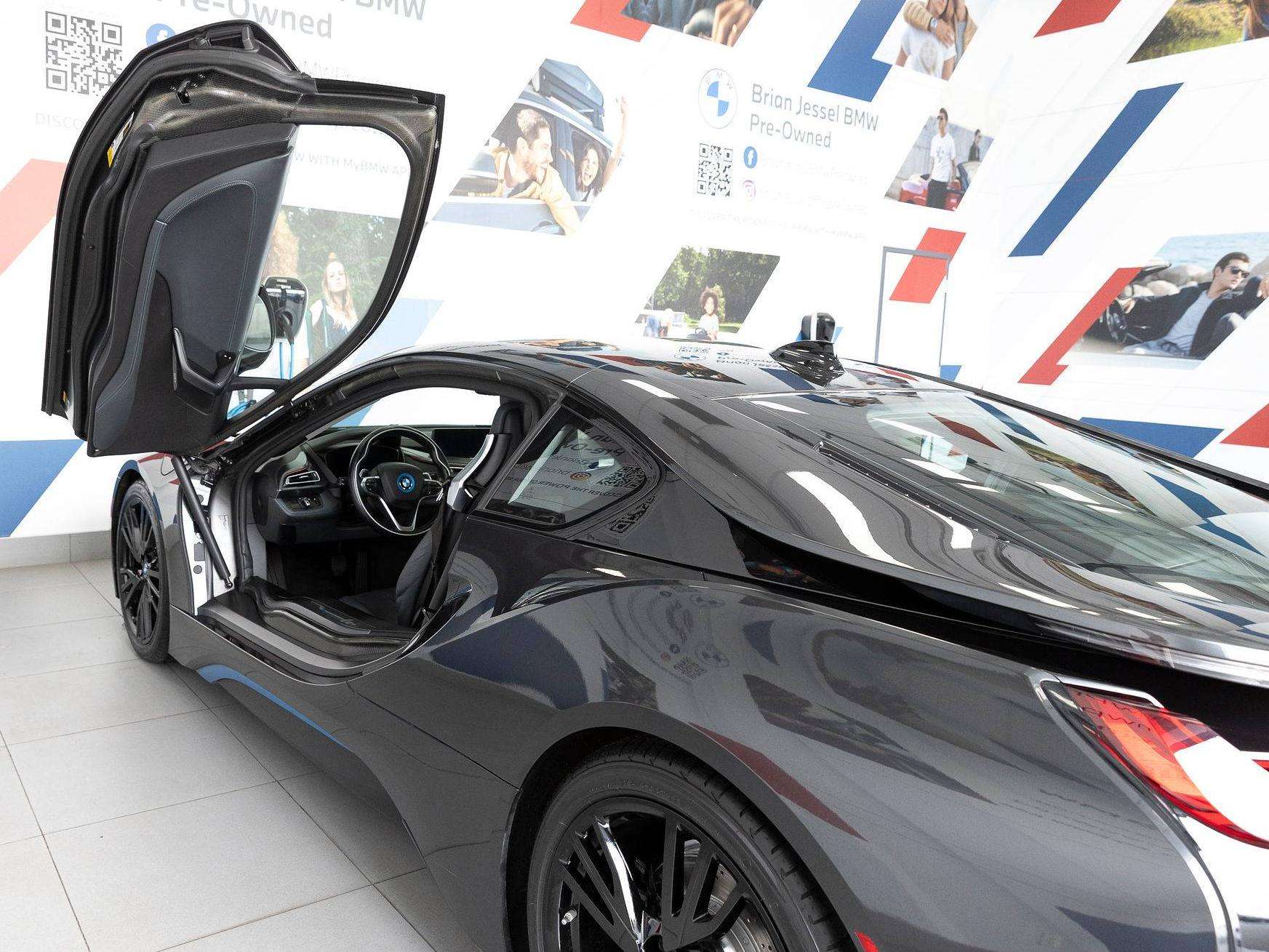 2017 BMW i8 Coupe