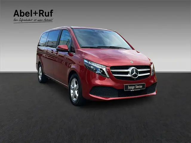 Mercedes-Benz V 300 view 6