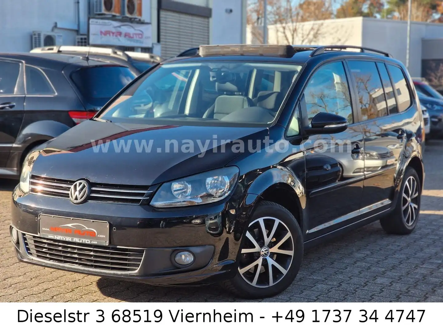 Volkswagen Touran Comfortline|7Sitz|Pano-S-Dach|Navi|PDC Negro - 1